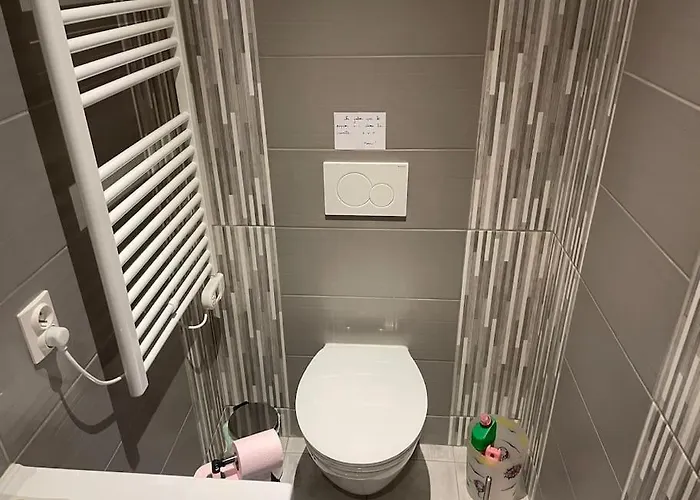 Hébergement de vacances Entre Et Montagne 4/6 Personnes *